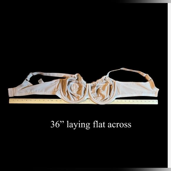 Gently Worn Morgan Elomi bra. Size 44 DDD (44 E) Color is tan called Sahara. - Picture 6 of 10